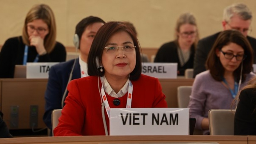 Human Rights Council adopts resolution drafted by Vietnam